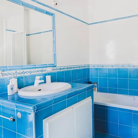 Oda ve Kahvaltı Il Carrubo