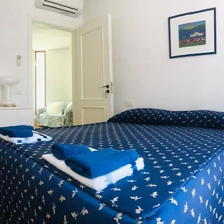 Oda ve Kahvaltı Il Carrubo