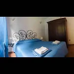 Oda ve Kahvaltı Il Carrubo Maratea