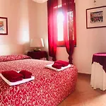 Oda ve Kahvaltı Il Carrubo Maratea