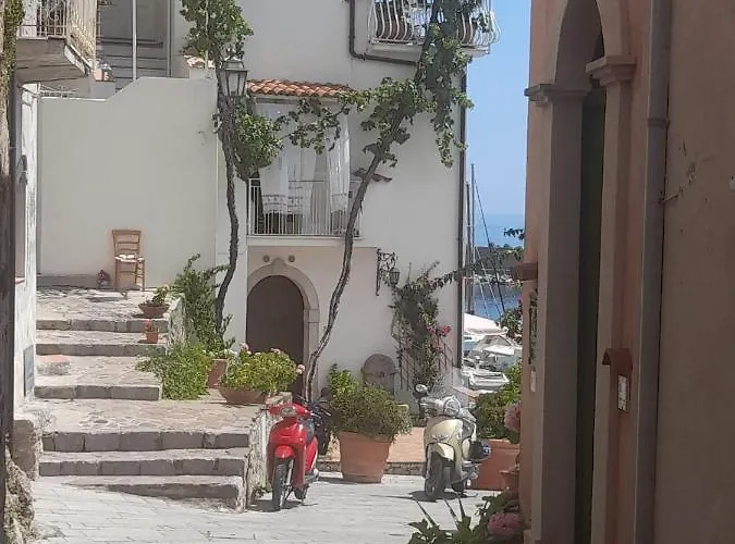 Bed & Breakfast Il Carrubo 3*